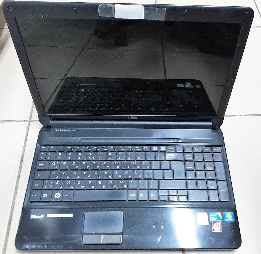 FUJITSU LIFEBOOK AH530/GFX Laptop Not Workable Ανταλλακτικό FUJITSU LIFEBOOK AH530/GFX Laptop Not Workable Ανταλλακτικό
